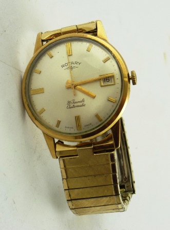 A 1960`s 9CT GOLD GENTLEMAN`S ROTARY MECHANICAL AUTOMATIC WRIST WATCH having silvered baton dial, - Image 2 of 4