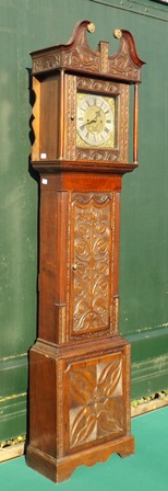 JAMES PEPPER, BIGGLESWADE A PART 18TH/19TH CENTURY OAK LONGCASE CLOCK, having heavily carved - Image 5 of 7