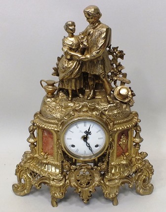 A 1970`s ITALIAN COPY OF A FRENCH MANTEL CLOCK having cast gilt metal case surmounted with a