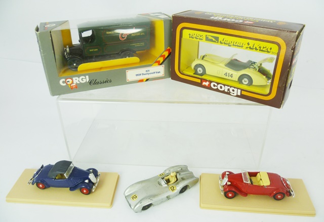 CORGI DIE CAST MODELS to include 1952 Jaguar XK120, boxed, and a 1929 Thorneycroft Van, No. 821,