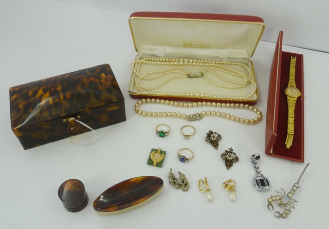 A SELECTION OF COSTUME JEWELLERY to include; an opal mounted scorpion brooch, Nephrite and gold