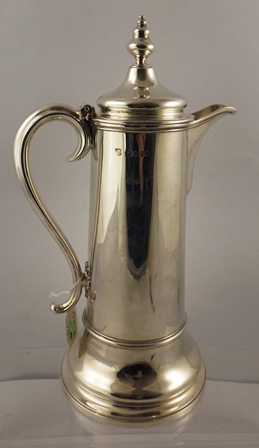 BARNARD FAMILY A SILVER FLAGON having hinged lid with finial, tapered and ringed body and scroll - Image 2 of 4