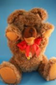A boxed modern Steiff teddy bear, "Zotty" 1953 caramel, with certificate, number 00535.