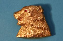 A 9ct gold bear brooch. 12.2 grams