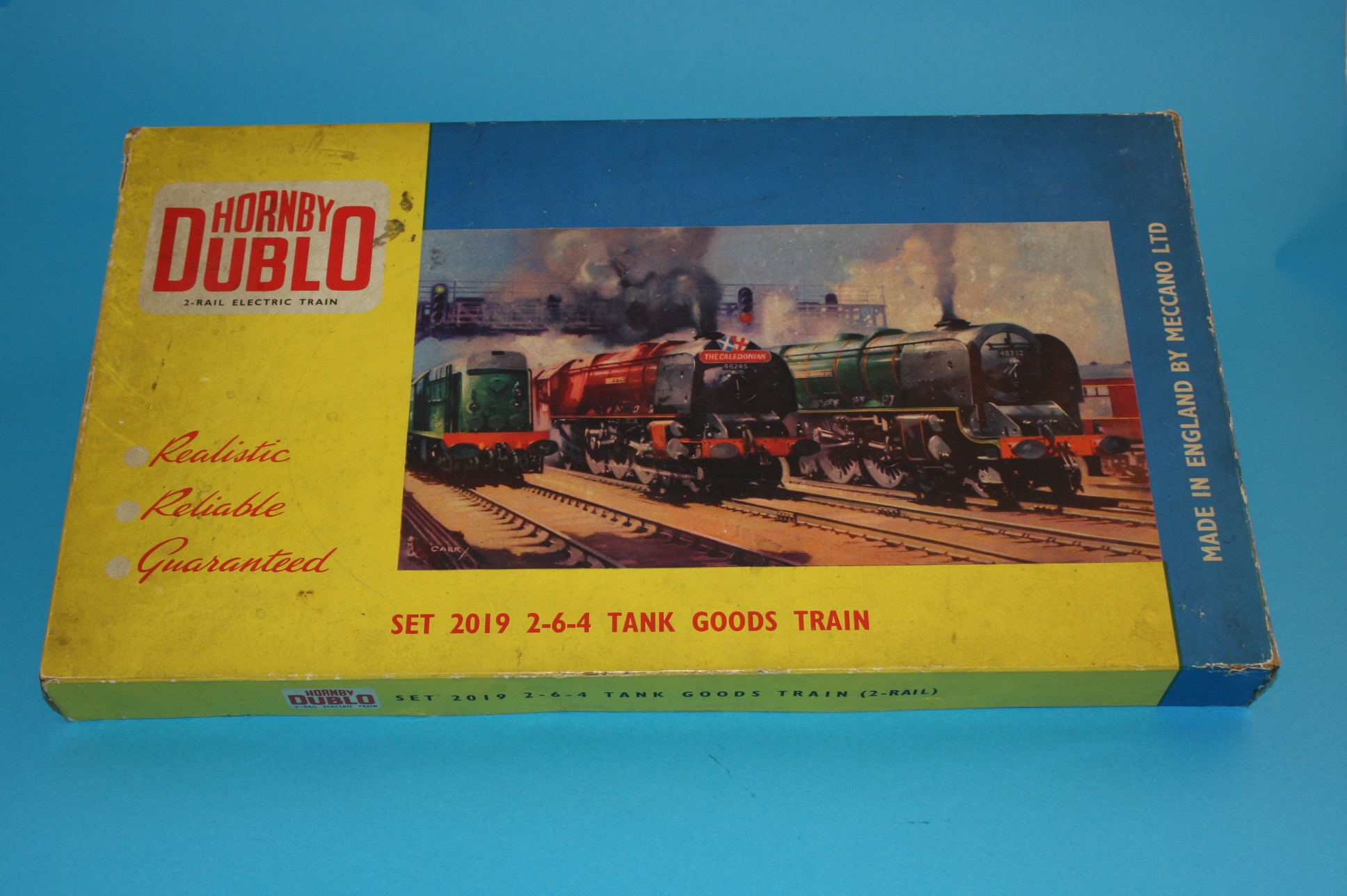 A Hornby Dublo "OO" gauge 2019 2-6-4 tank goods train (2 rail), boxed. - Bild 3 aus 3