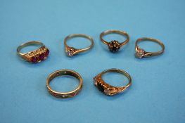 Six various 9ct gold dress rings. Total weight 13.5 grams