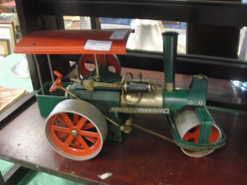 A Spirit model of a traction engine