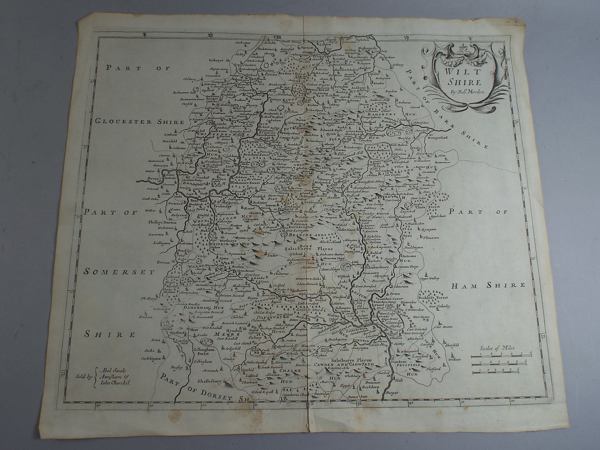 A Collection of Six Unframed, Unmounted Maps by Robert Morden. Nottinghamshire, Middlesex. Both Hand - Image 5 of 7