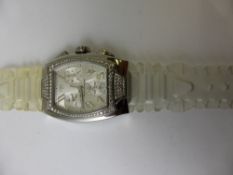 A Technomarine DTSC 30159 Diamond & Stainless Watch: Stainless case with diamonds and original