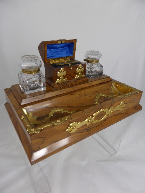 A Gentleman`s Olive Wood Pen and Ink Stand, with decorative brass mount and a hinged snuff box to