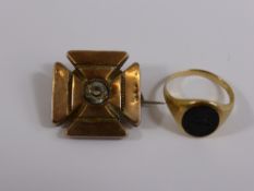 A Gentleman`s Gold Bloodstone Signet Ring, together with a gold brooch, marks rubbed, approx 8