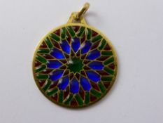 An 18ct Gold and Enamel Disc Pendant, 3.8 cms, approx 5.9 gms.