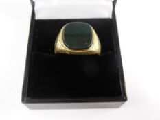 A Gentleman`s 585 ct Gold Blood Stone Seal Ring, together with a 9ct gold signet ring, approx 8 gms