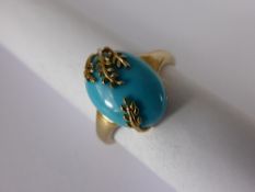 Lady`s Turquoise Style Ring, the ring having formed leaves to top, Size O, approx 3.8 gms.