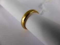 22 ct Yellow Gold Wedding Band, Size K, approx 5.7 gms