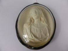 Victorian Plaster Cast of the `The Madonna`, in a oval frame.