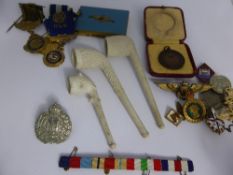 A box of misc. military and other badges incl. Birmingham City Police Wings, Silver District