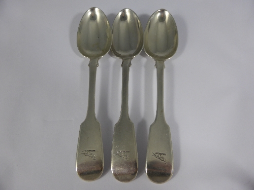 Three Victorian solid silver dessert spoons, London hallmark, dated 1847 / 48, mm Elizabeth Eaton,