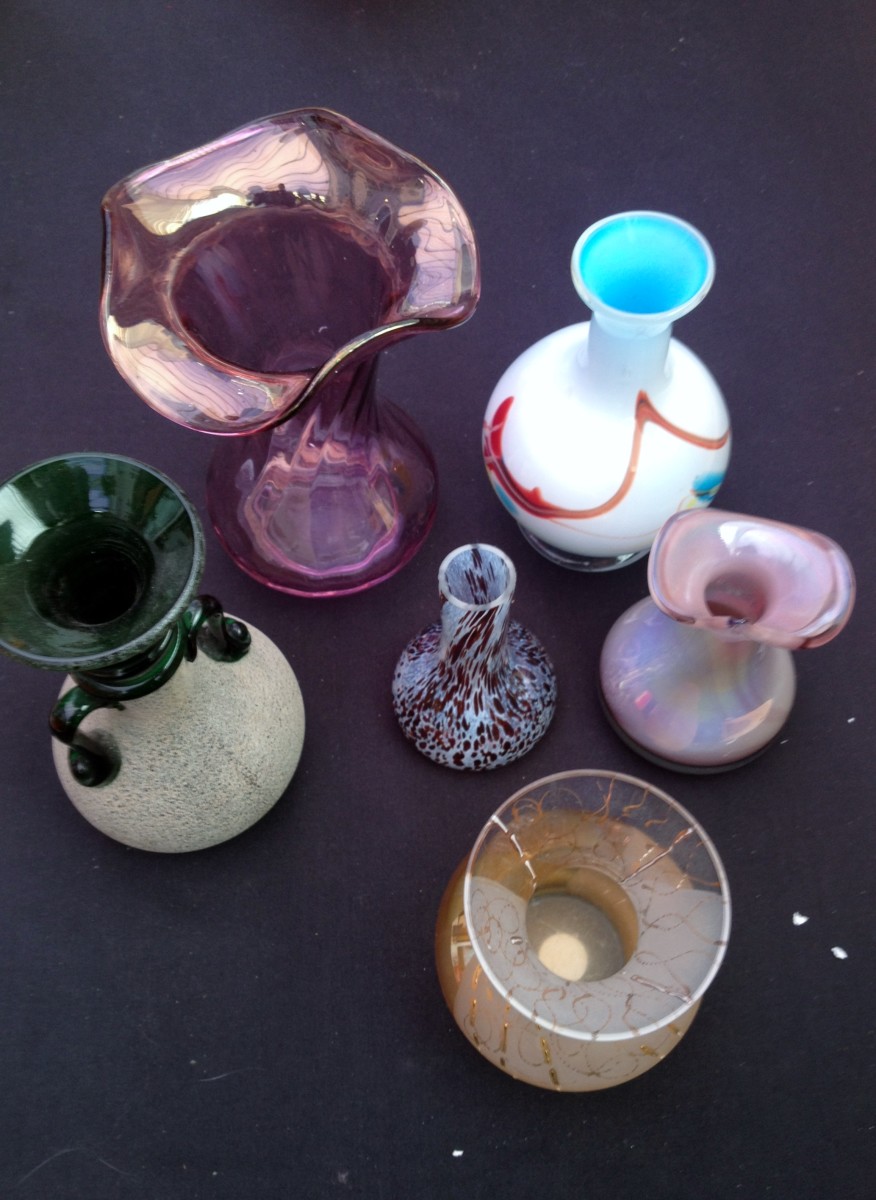 6 vases no reserve