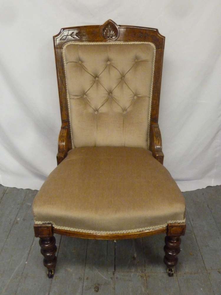 Victorian mahogany upholstered button back ladies chair