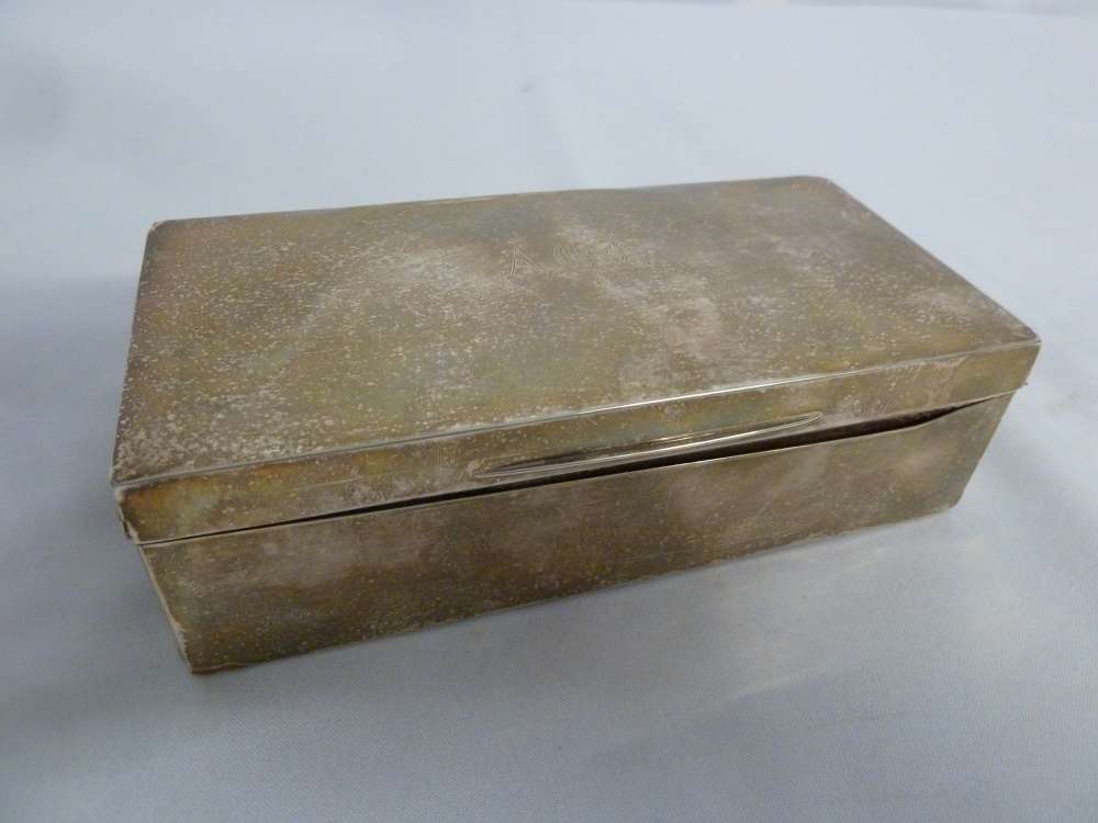 Silver cigarette box plain rectangular with hinged cover -A/F