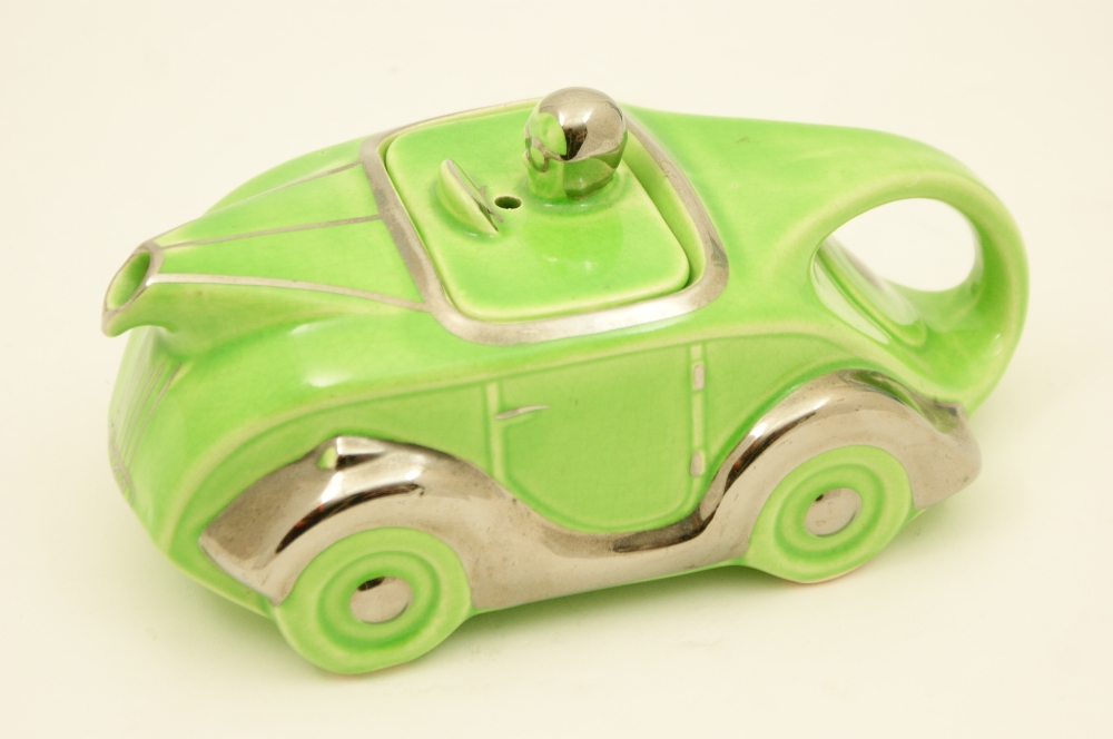 CATALOGUE AMENDMENT: Please note that this teapot is by Sadler, not Lingard: novelty motor car