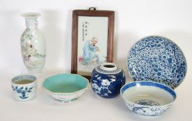 SEVEN PIECES OF TWENTIETH CENTURY ORIENTAL PORCELAIN, COMPRISING; enamelled oblong PLAQUE, painted