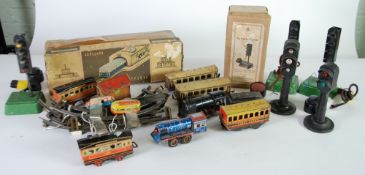 *SIGNALLING EQUIPMENT (SEL) BOXED BATTERY POWERED FOUR LIGHT RAILWAY SIGNAL, three un-boxed ditto