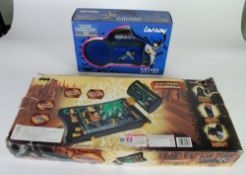 CHARACTER - `BATMAN BEGINS` BOXED ELECTRONIC PINBALL MACHINE - battery powered arcade style with