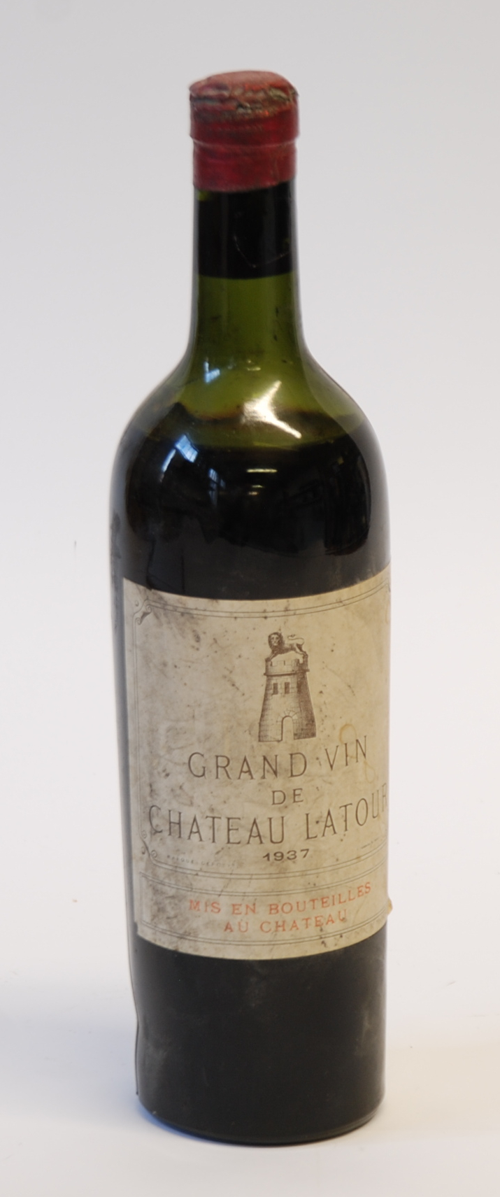 BOTTLE OF GRAND VIN DE CHATEAU LATOUR, 1937, seal cracked and level dropped