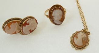 A STAMPED 18CT GOLD CAMEO RING, A CAMEO PENDANT IN 9CT GOLD FRAME WITH 9CT GOLD CHAIN AND A PAIR