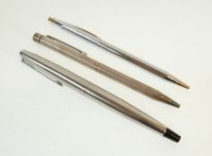 PARKER FOUNTAIN PEN; A SHEAFFER SILVER PROPELLING PENCIL, import mark London 1987, AND A CROSS