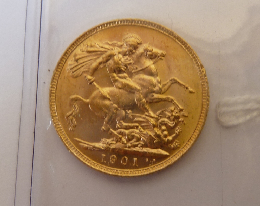 A QUEEN VICTORIA (1901) GOLD SOVEREIGN (uncirculated)