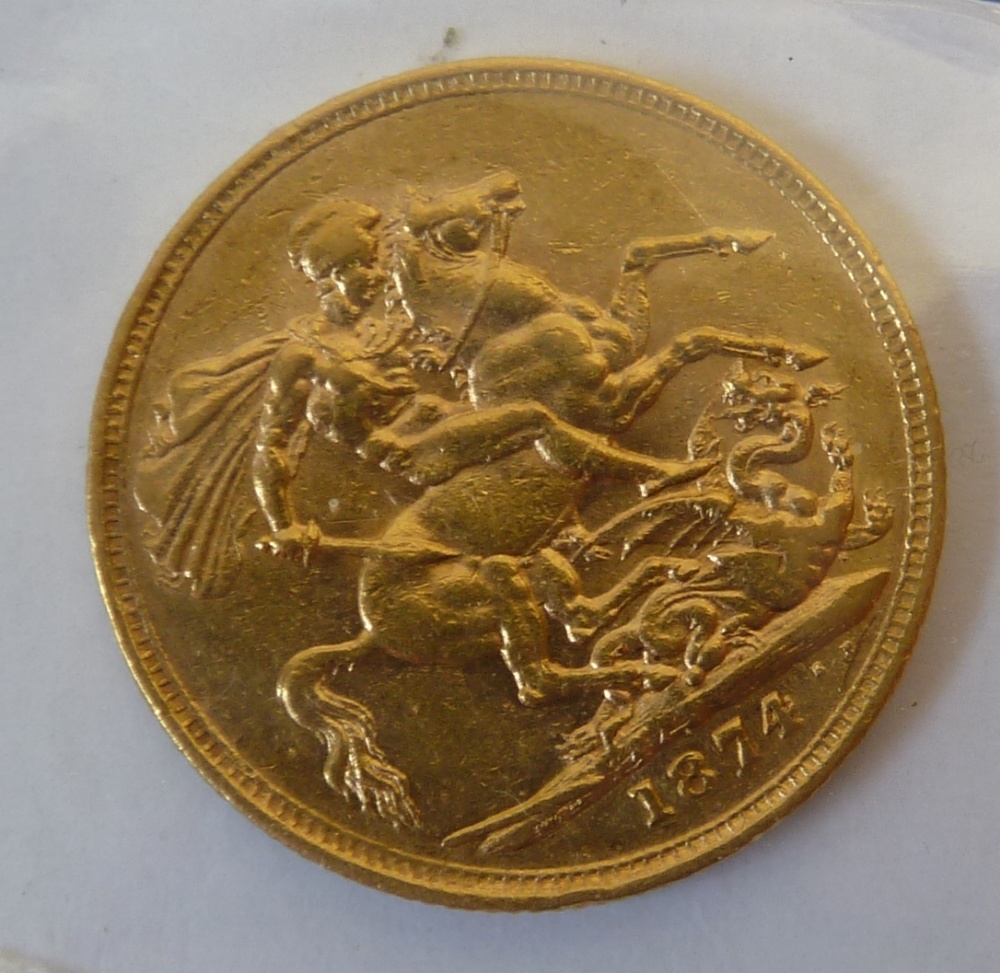 A QUEEN VICTORIA (1874) GOLD SOVEREIGN (fine - very fine)