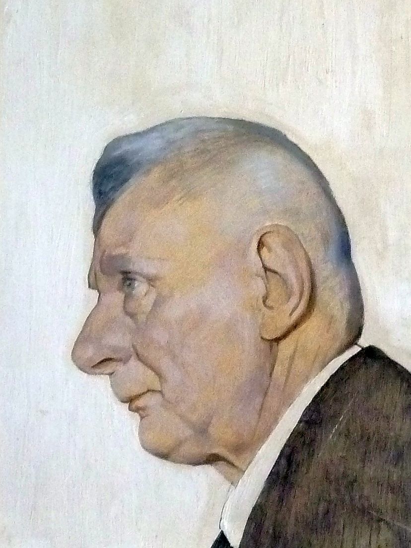 •IN THE MANNER OF L. S. LOWRY OIL PAINTING ON BOARD Portrait of L. S. Lowry in profile Unsigned 15