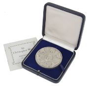 A Sir Christopher Wren (1632-1723) commemorative Britannia silver medallion, in a fitted