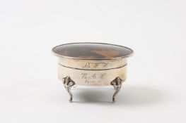 A George V silver and tortoiseshell trinket box hallmarked London 1922, with engraved initials M.H.H