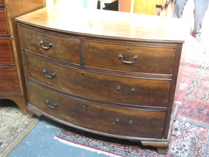 MAHOGANY BOW FRONTED TWO OVER TWO CHEST OF DRAWERS