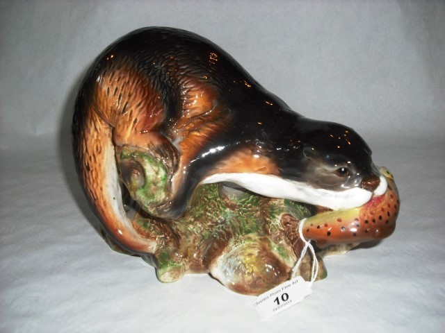 A Sylvac ceramic otter, numbered 3459, 24cm.