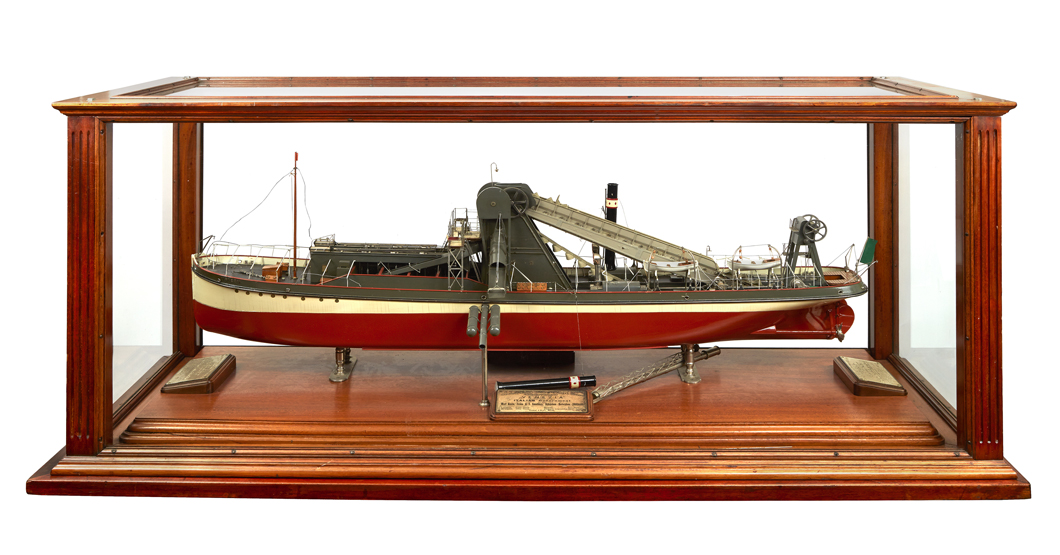 A RARE BUILDER’S MODEL FOR THE SEA-GOING HOPPER DREDGER VENEZIA BUILT BY A.F. SMULDERS, ROTTERDAM