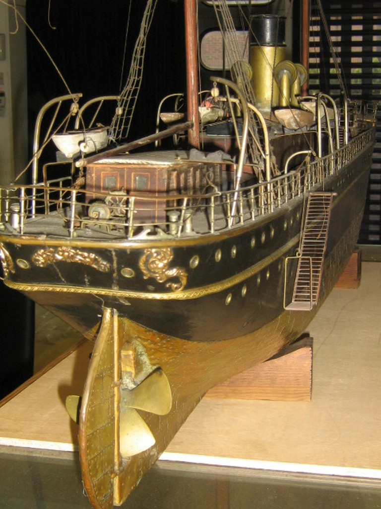 A LARGE LIVE-STEAM MODEL FOR A PASSENGER CARGO SHIP, CIRCA 1890, the hull carved and hollowed from - Image 6 of 12