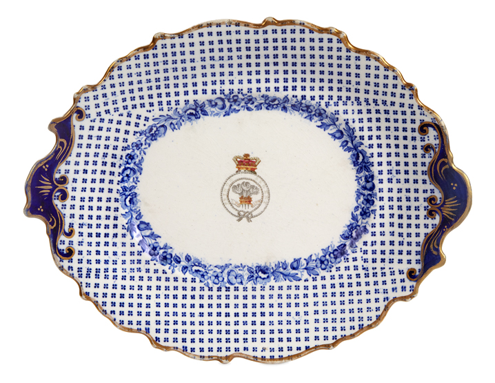 ROYAL YACHT SERVING PLATE OFF ROYAL GEORGE, 1817, an oval creamware serving plate, by Sharpus & Co.,