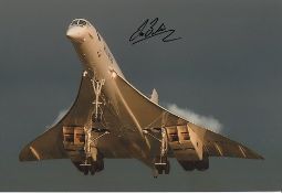 Les Brodie signed 12 x 8 colour Concorde photo.