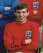 Martin Peters England 1966 Signed 10 X 8 football photo. Good condition