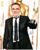Danny Boyle 8x10 colour photo of Danny winning the Oscar, signed by Danny in London, 2013. Good