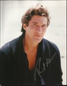 Richard Gere signed 10 x 8 colour 3/4 length portrait photo. Good condition