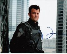 Josh Duhamel 10x8 c photo of Josh from Transformers, signed by him May 2014 NYC, TV upfronts week,