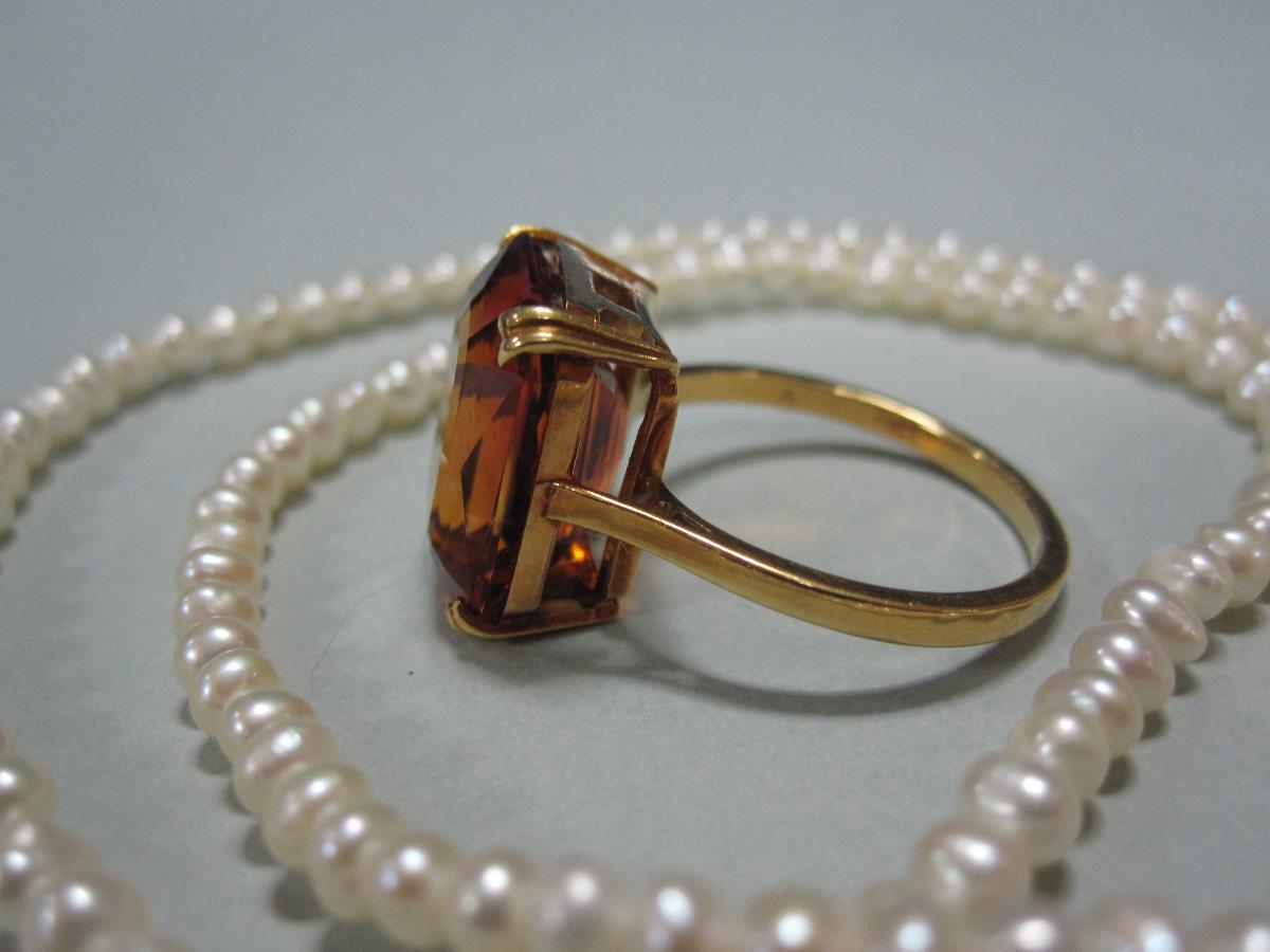 A collection of citrine and seed pearl jewellery, to include a single stone emerald cut sherry - Bild 7 aus 7