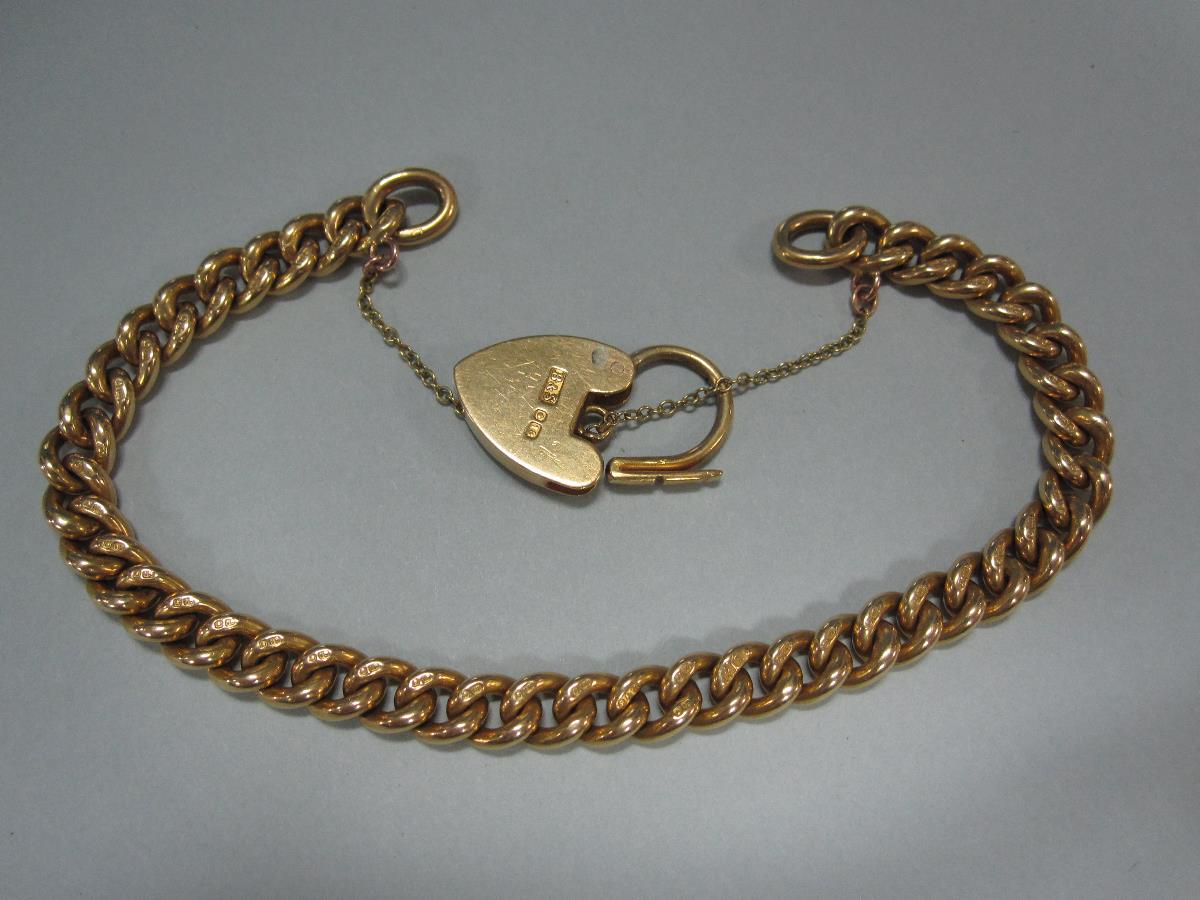 A Victorian 18ct gold chain and locket bracelet, every curb link assayed, Birmingham hallmark, - Bild 2 aus 2