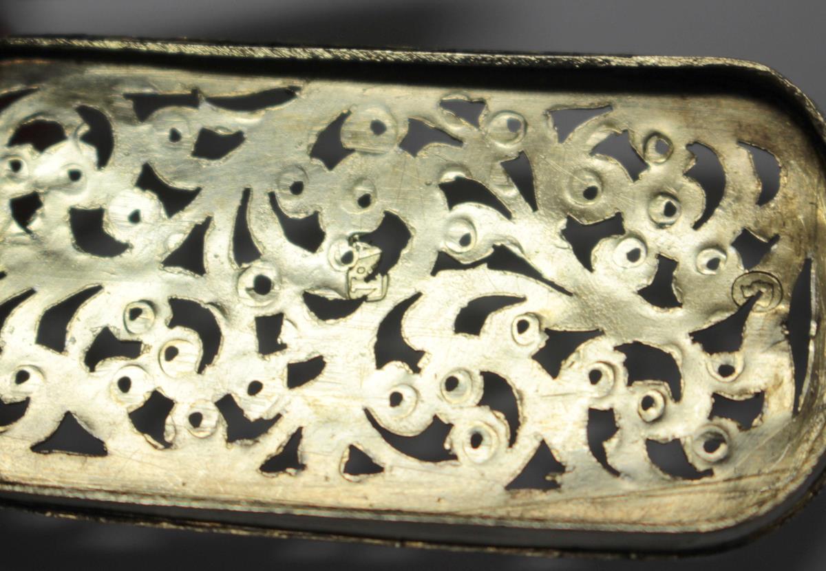 A large Victorian silver vinaigrette by Alfred Taylor, Birmingham 1853, of serpentine form, engine - Image 6 of 6